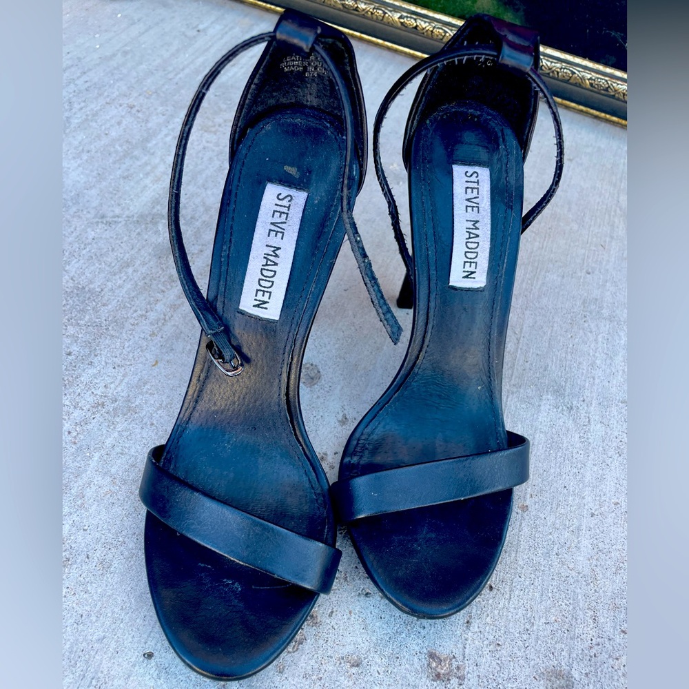 Steve Madden Black sandal heels